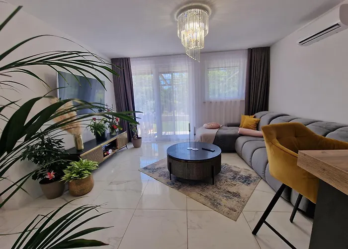 Apartman Alessandra D'or *